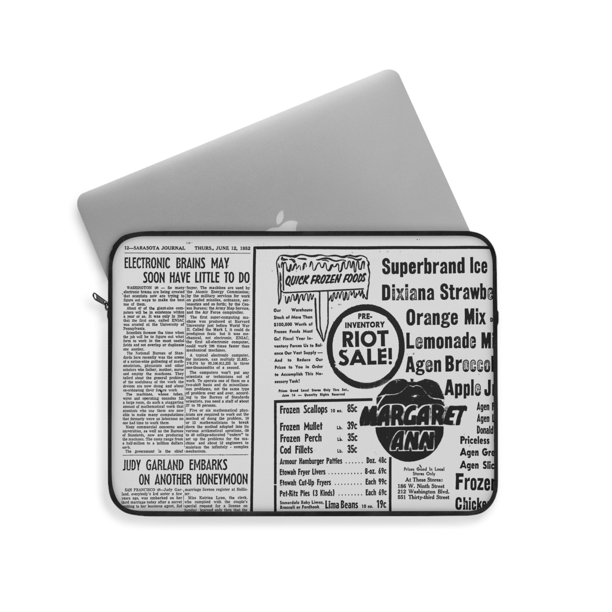 Laptop Sleeve pessimistsarchive